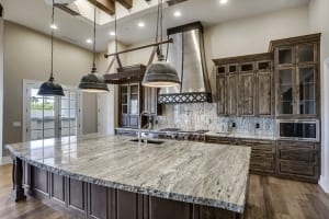 3923-East-Northridge-Circle-11