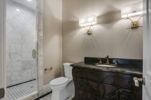 3923-East-Northridge-Circle-32