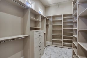 3923-East-Northridge-Circle-42