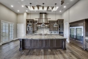 3923-East-Northridge-Circle-9